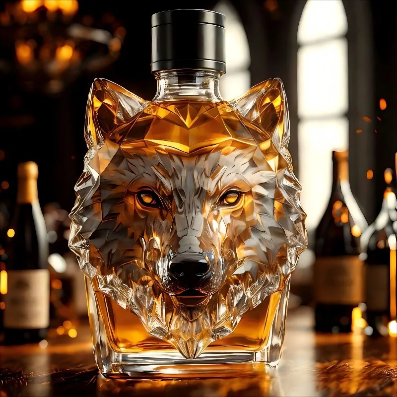 Botella de Licor con Forma de  - Wine Beer Spirits reseña y precio